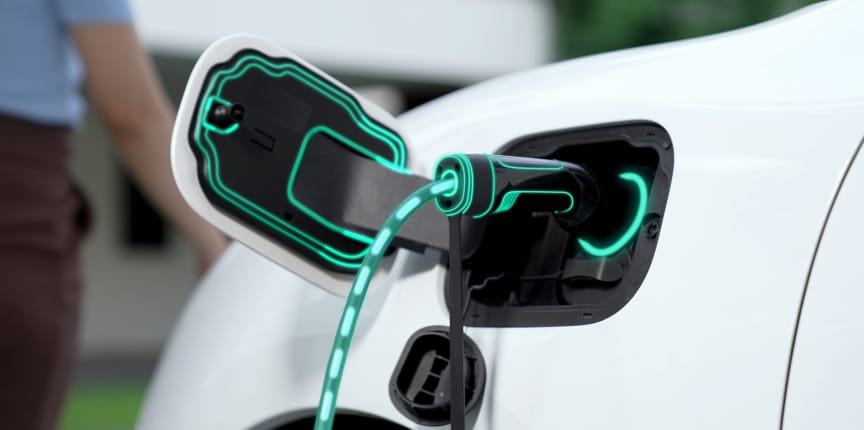 Station de recharge pour véhicules électriques connectée via réseau cellulaire